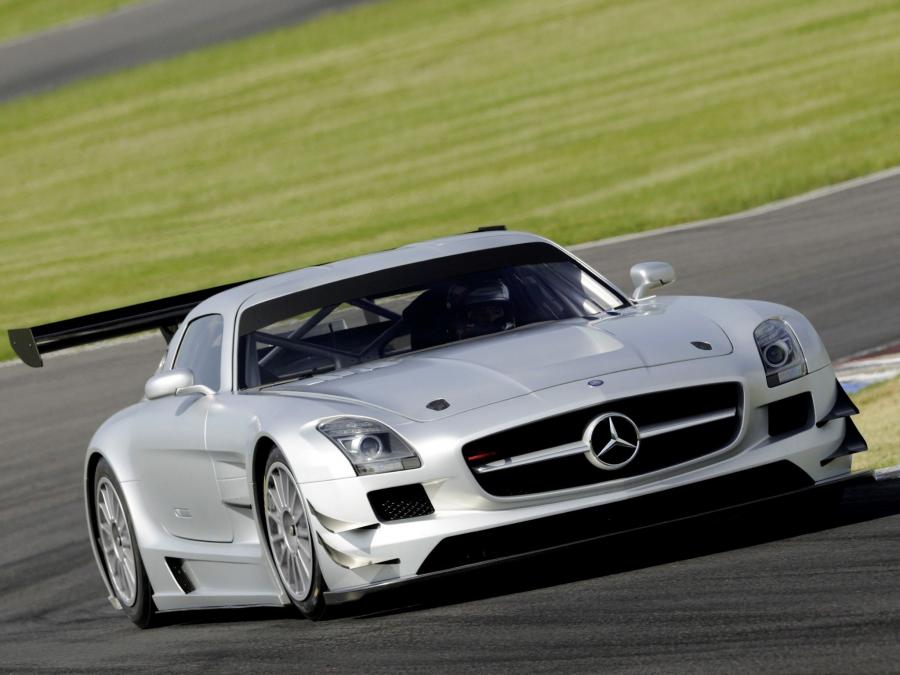  Mercedes-Benz SLS AMG GT3 2010 года  (фото 37 из 47)